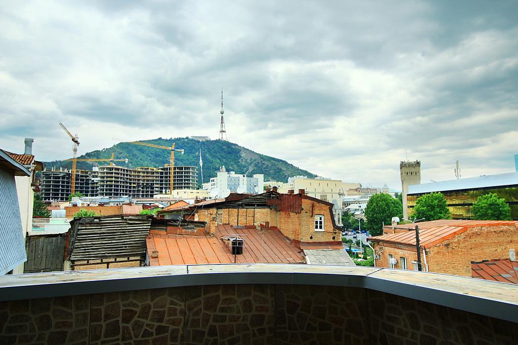Babilina Hotel Tbilisi Exterior foto