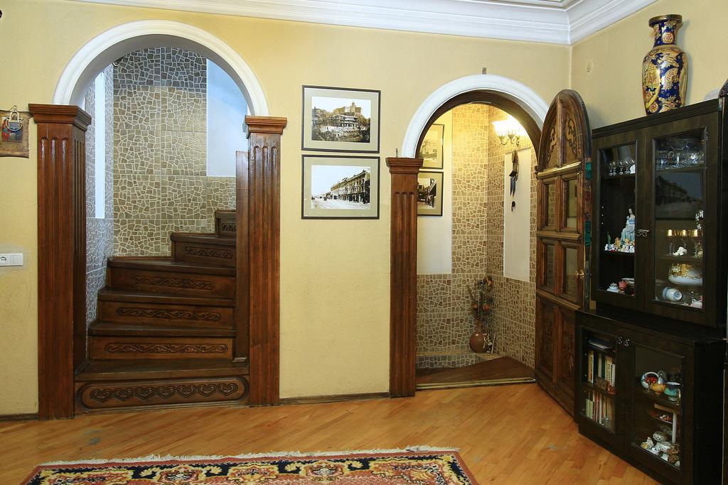 Babilina Hotel Tbilisi Exterior foto
