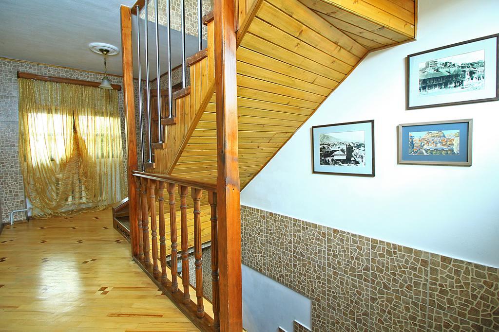 Babilina Hotel Tbilisi Exterior foto